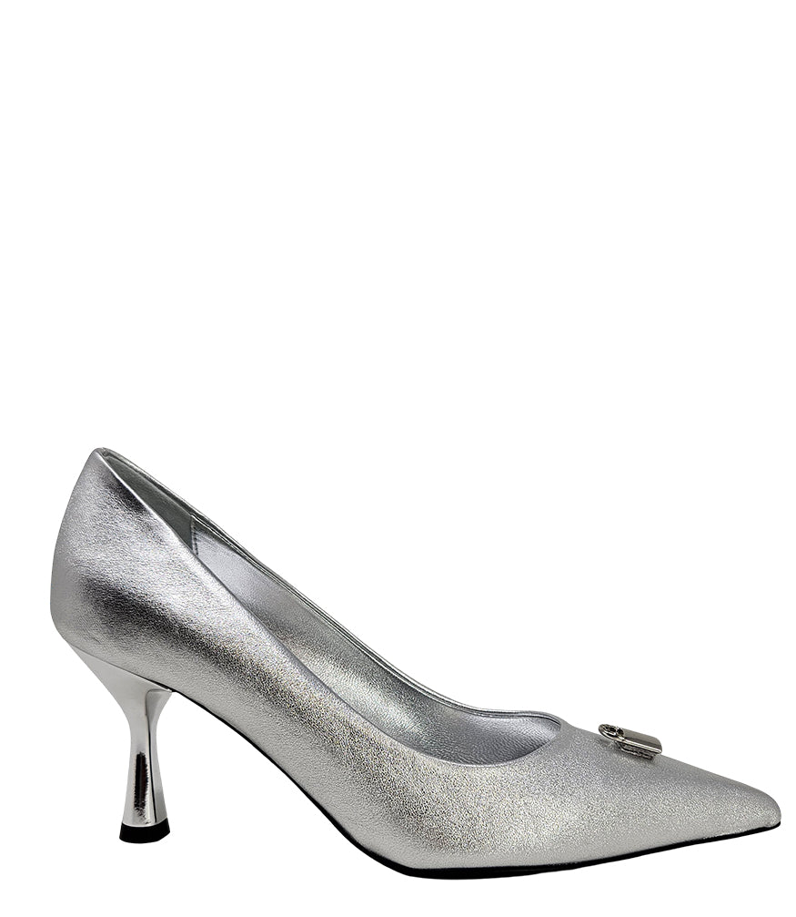Silver Pump With Lock